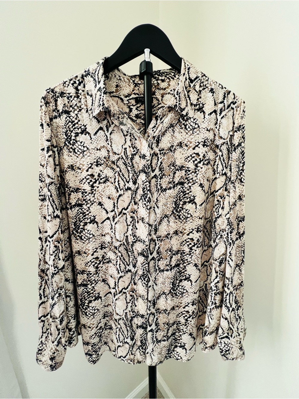 Talbots Snake Print Button-Up Blouse in Neutral Tones XL